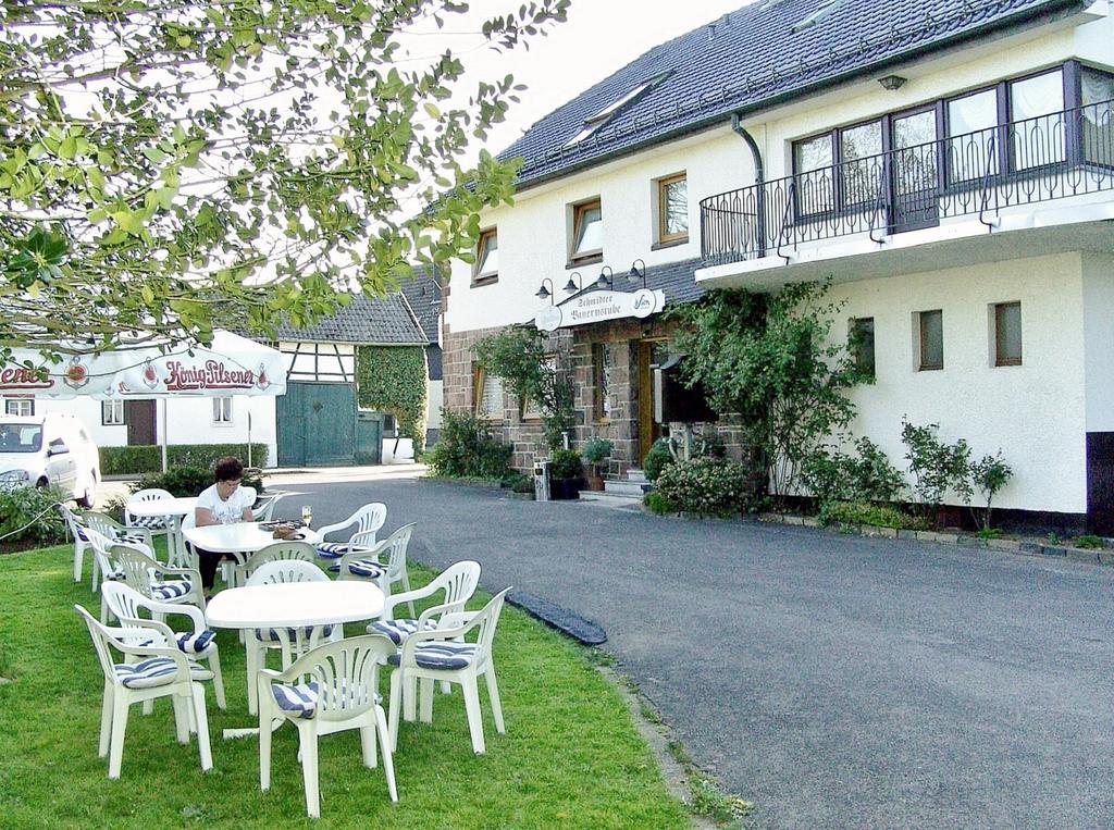 Hotel Restaurant Schmidter Bauernstube Нидеген Стая снимка