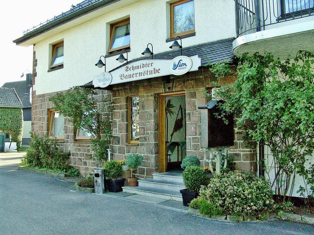 Hotel Restaurant Schmidter Bauernstube Нидеген Екстериор снимка