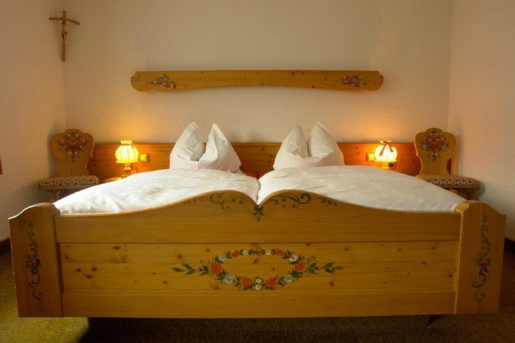 Hotel Restaurant Schmidter Bauernstube Нидеген Екстериор снимка